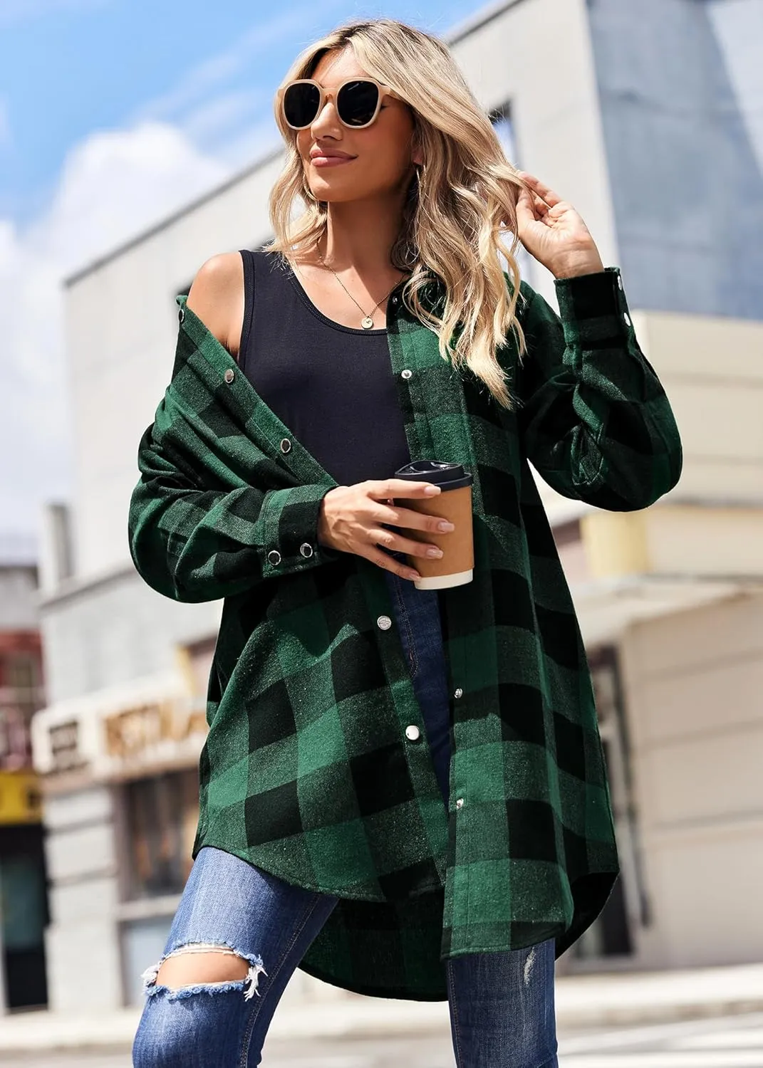 Zeagoo Flannel for Women 2025 Fall Fashion Long Sleeve Plaid Button Down Shirts Shacket Blouse Top with Pockets
