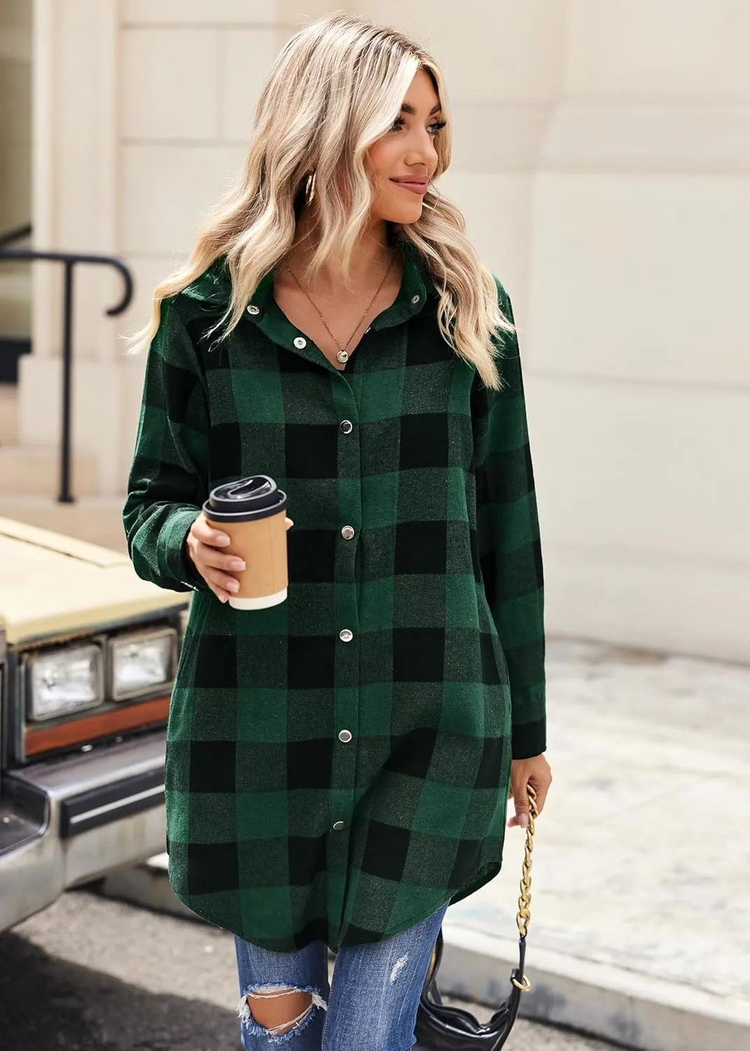 Zeagoo Flannel for Women 2025 Fall Fashion Long Sleeve Plaid Button Down Shirts Shacket Blouse Top with Pockets